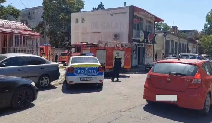 Un bărbat a suferit arsuri la față și mâini după o deflagrație. FOTO: Monitorul de Galați