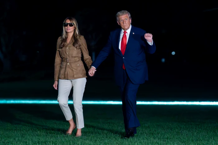 Donald și Melania Trump au părăsit oficial UK, Profimedia (2) jpg