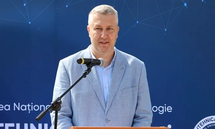 Prefectul județului Argeș, Sebastian Nedelcu, FOTO Facebook