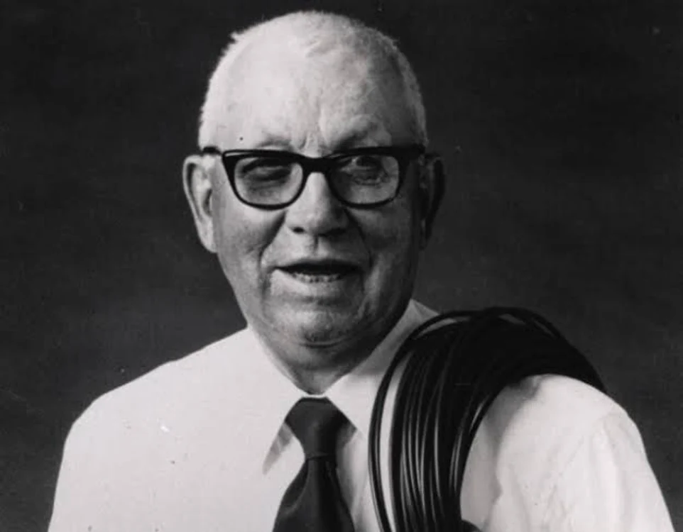  Roy J. Plunkett FOTO sciencehistory.org