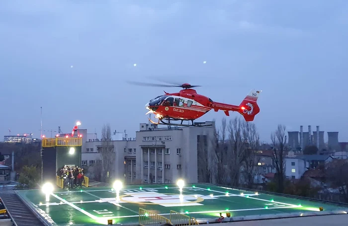 Elicopterul SMURD a făcut teste pe heliport