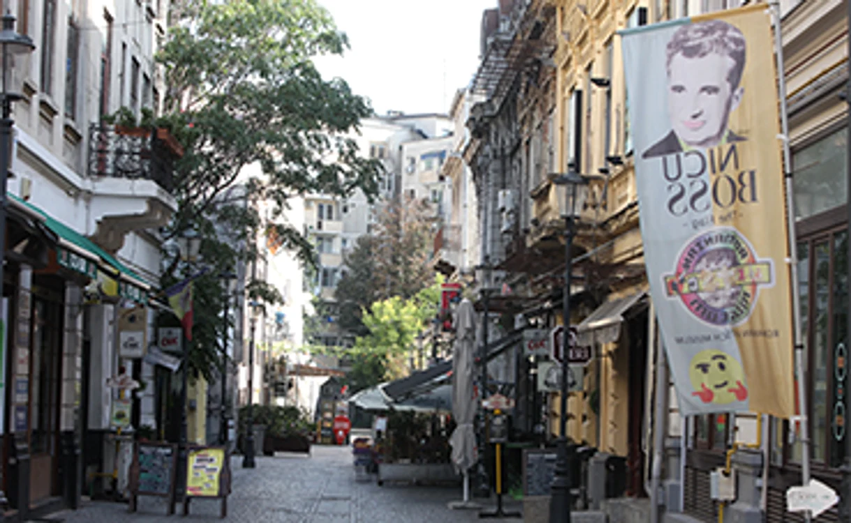 S-a aşternut liniştea pe străzile din Centrul Istoric 