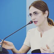 Lia Savonea facebook jpg