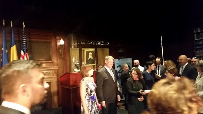 Klaus Iohannis şi Carmen Iohannis la întâlnirea cu românii din Philadelphia