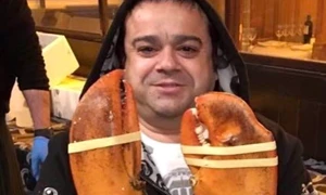 adrian minune foto FB adrian Minune jpg