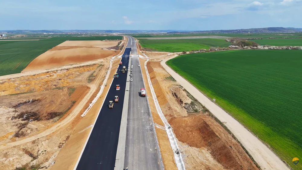 Vești excelente de pe Autostada Transilvania. Pe câți kilometri am putea circula până la finalul anului 2026