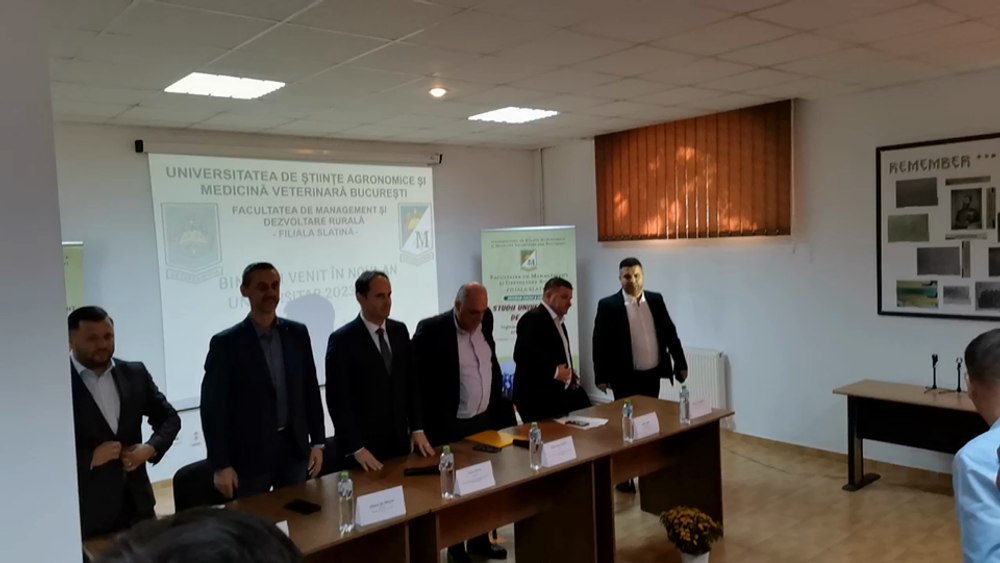 Student acasă. Învățământ gratuit, burse generoase, practică în străinătate. „Sună bine Occidentul”