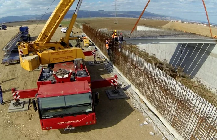 La un singur tronson de autostradă sunt contractate lucrări, Gilău-Nădăşelu, care însă sunt amânate din lipsa fondurilor. FOTO: Arhivă