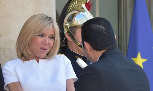 Brigitte Macron hepta 2959301 jpeg