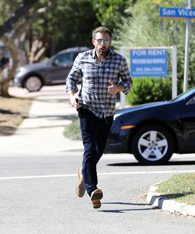 Ben Affleck weekend (6) jpg