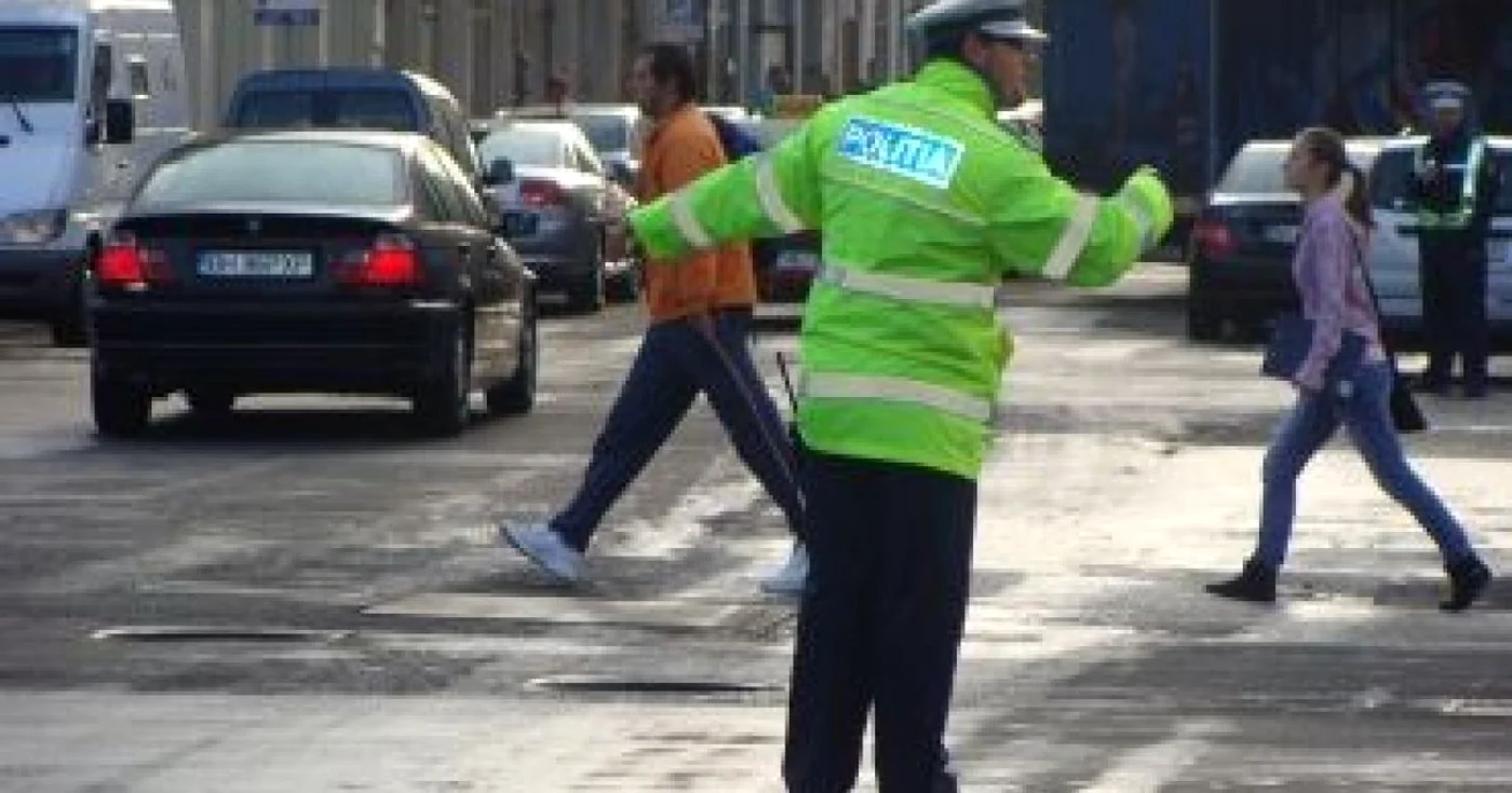 Slatina:Primarul din Piatra-Olt a lovit o fetiţă cu maşina