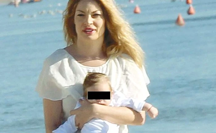 Valentina i-a comandat un tort special fiului eiFoto: arhivă personală