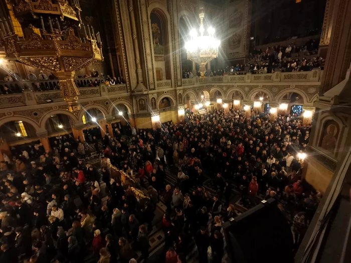 Slujba de Înviere de la Catedrală FOTO Ștefan Both