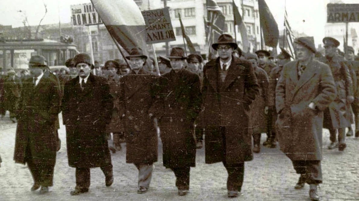 Prăbușirea României, văzută de la Stockholm Impresii și mărturii suedeze privind sovietizarea României jpeg