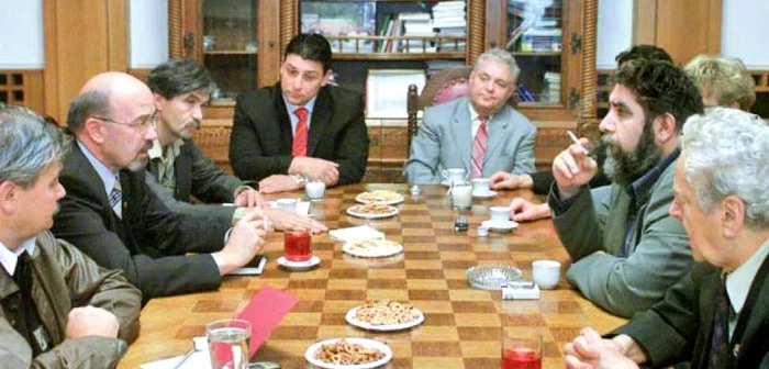 Liderii din Parlament ai minorităţilor sunt aproape aceiaşi ca şi la începutul anilor ’90
