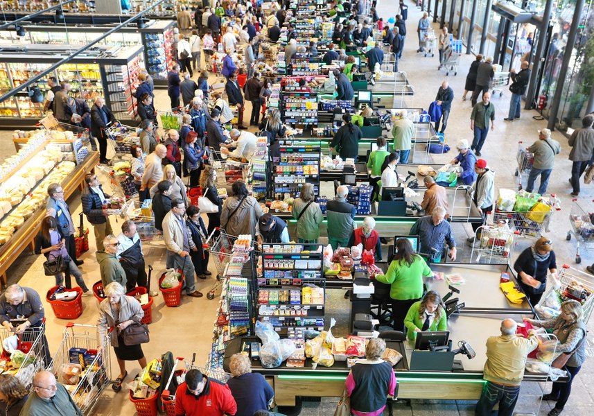 Program supermarketuri Crăciun 2024 orar funcționare mall-uri Carrefour Lidl Kaufland AFI Cotroceni | sursa foto: Adevarul Program supermarketuri Crăciun 2024 orar funcționare mall-uri Carrefour Lidl Kaufland AFI Cotroceni | sursa foto: Adevarul