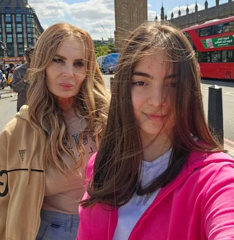 Azi, de Sfânta Marie, Gyorfi va petrece jumătate de zi alături de fiica ei de 14 ani, Maria Gyorfi Tal