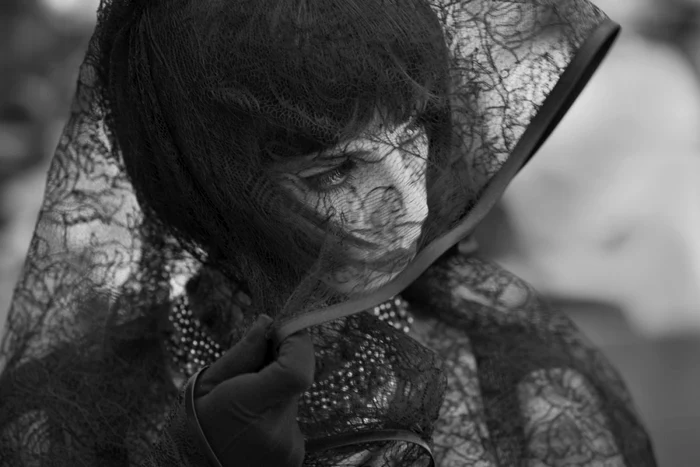 Albă ca Zăpada, numită Carmen, este fiica
orfană de mamă a unui toreador şi călătoreşte cu un grup de matadori pitici FOTO: TIFF 2013