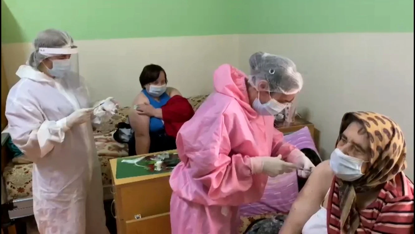 Vaccinarea începe de astăzi
