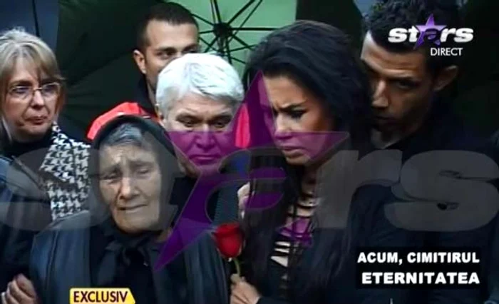 Marioara Zăvoranu înmormântare. Bunica şi unchiul Oanei au fost alături de Oana când au condus-o pe Marioara pe ultimul drum 
