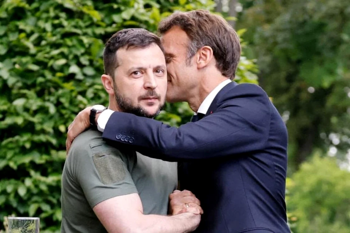 Zelenski şi Macron / foto Facebook / Maria Zaharova