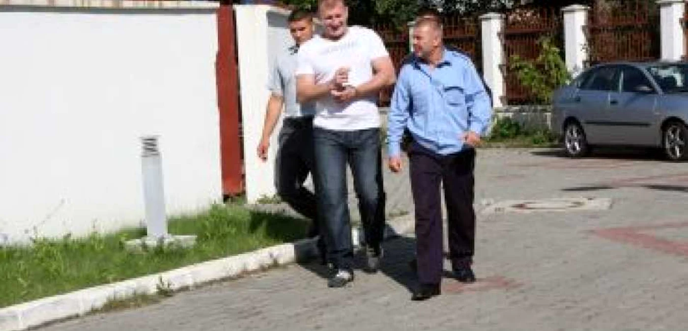 Braşov: Tolea aşteaptă contopirea pedepselor