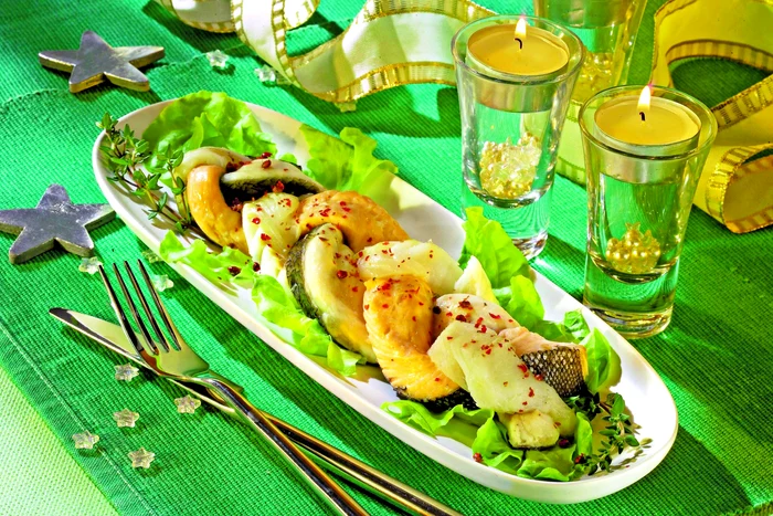 
    Împletitură festivă  