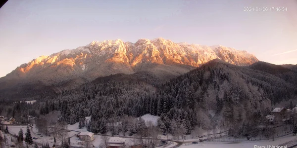 piatra craiului FOTO parcul national piatra craiului jpg