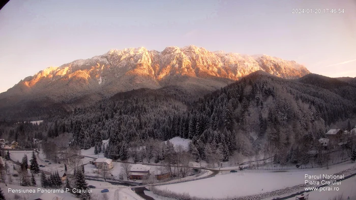 Peisaj cu Piatra Craiului FOTO Parcul Național Piatra Craiului