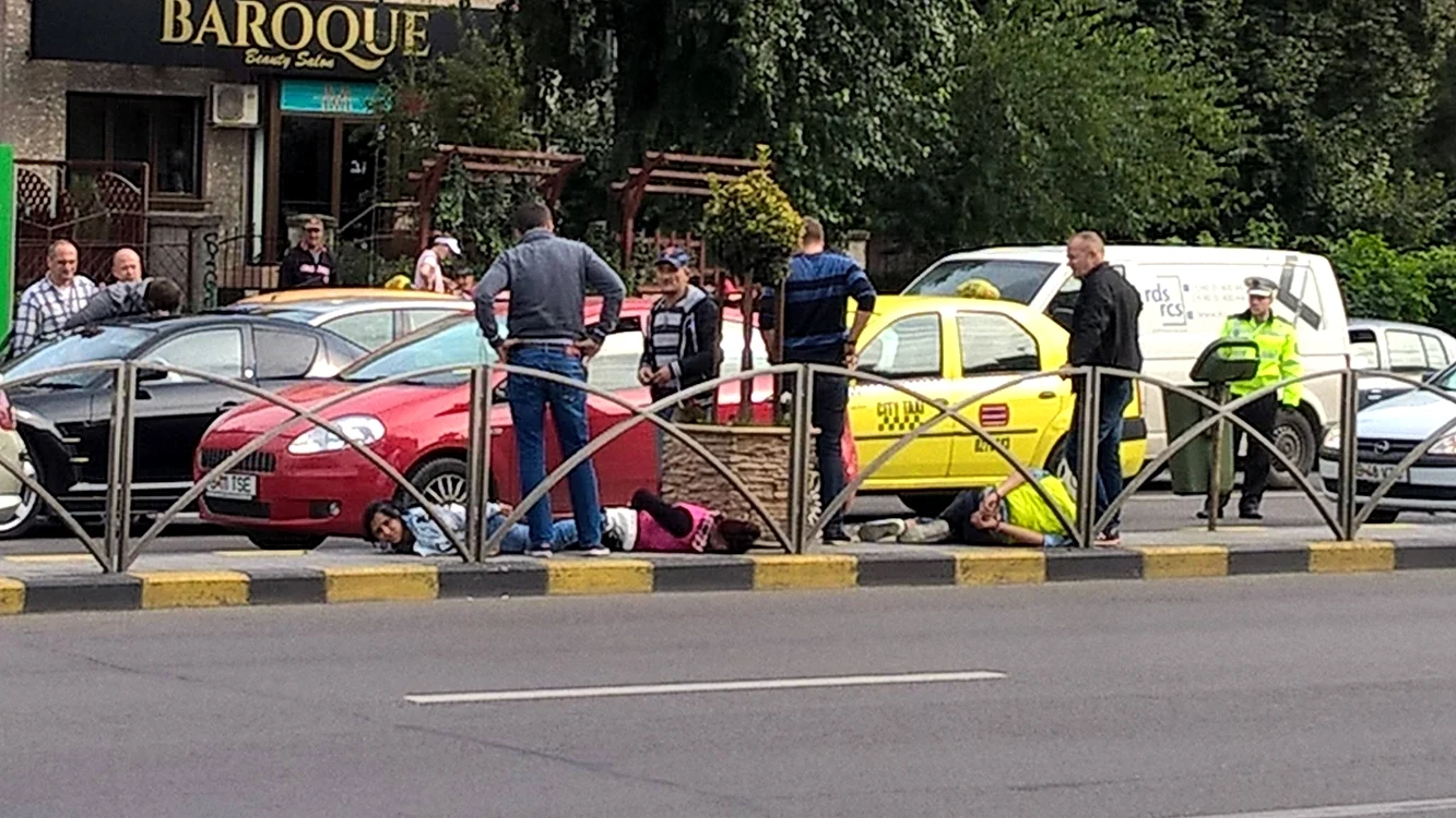 Dan Helciug a imortalizat momentul în care poliţiştii i-au arestat pe răufăcători