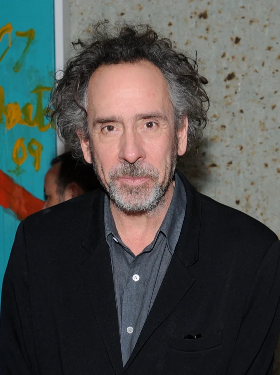 
    Tim Burton, în vârstă de 56 de ani, este considerat unul dintre cei mai talentaţi regizori americani ai generaţiei salefoto: Getty  