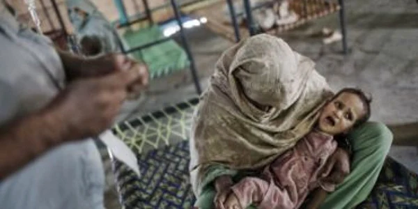 <b>Sky News</b>: Refugiaţii pakistanezi sunt îndemnaţi să se întoarcă acasă