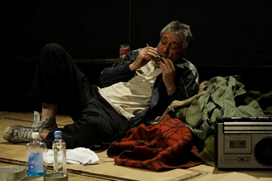 Actorul Marcel Iureş în spectacolul „Absolut“ FOTO: Alexandru Iureş