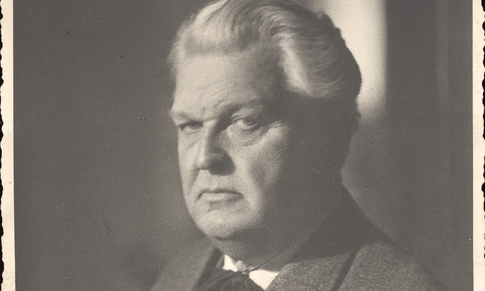 Mihail Sadoveanu (© Biblioteca Judeţeană "Octavian Goga" Cluj / Wikimedia Commons)