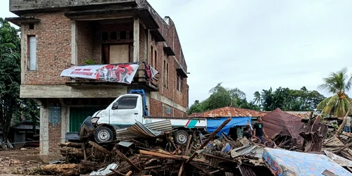 Indonesia afectată de inundaţii. 5 aprilie 2021. foto epa-efe