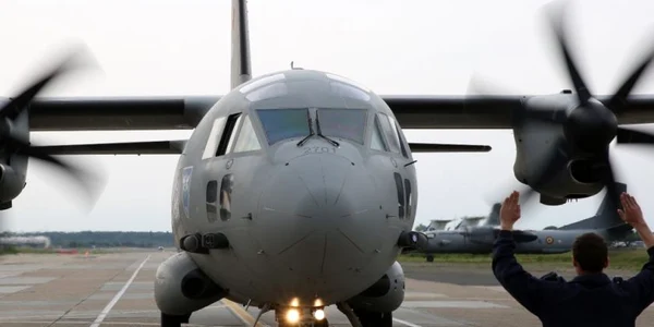 c 27j spartan avion militar foto mapn