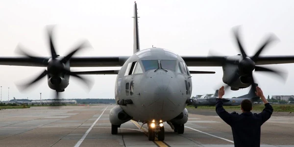 c 27j spartan avion militar foto mapn