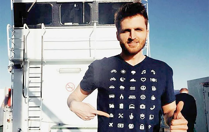 
    George Horn s-a înţeles cu  sătenii din Asia arătându-le o poză de pe tricou  