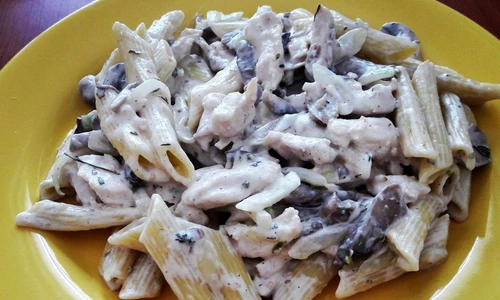 paste cu sos de ciuperci si smantana jpeg