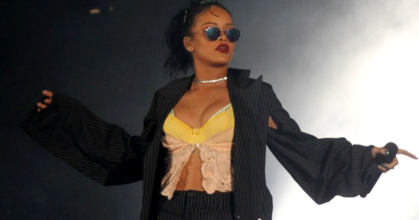 Rihanna va concerta în Piaţa Constituţiei din Bucureşti, pe 14 august FOTO Hepta