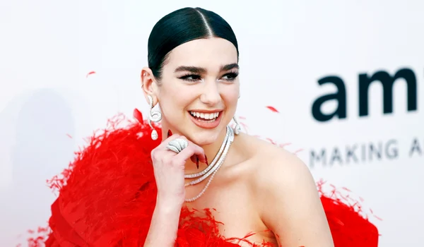 Dua Lipa  foto   Shutterstock jpg