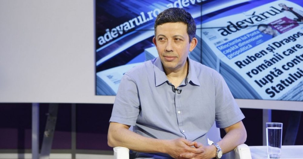 Regizorul Alexandru Solomon, despre Arsenie Boca și politică: „Românii se îndreaptă spre modele promovate de partide legionare“ | INTERVIU