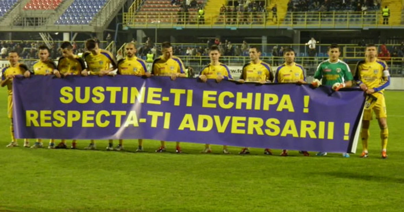 Petroliștii au demarat o campanie antiviolență. Foto fcpetrolul.ro