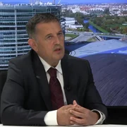 INTERVIU PIPEREA 3 mp4 thumbnail png