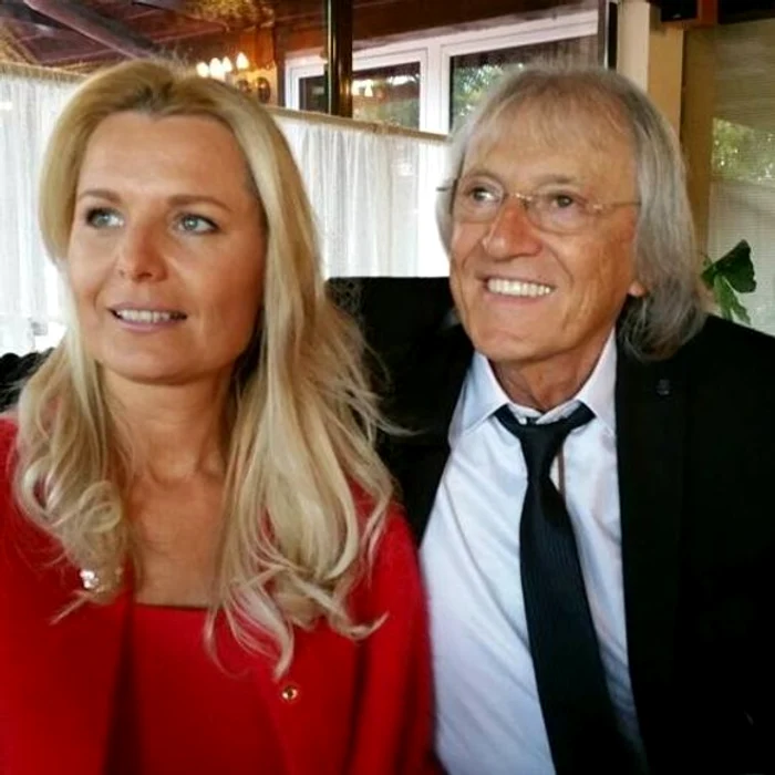 Simona Secrier, soția lui Mihai Constantinescu, este nedezliptă de spitalul unde artistul este internat 