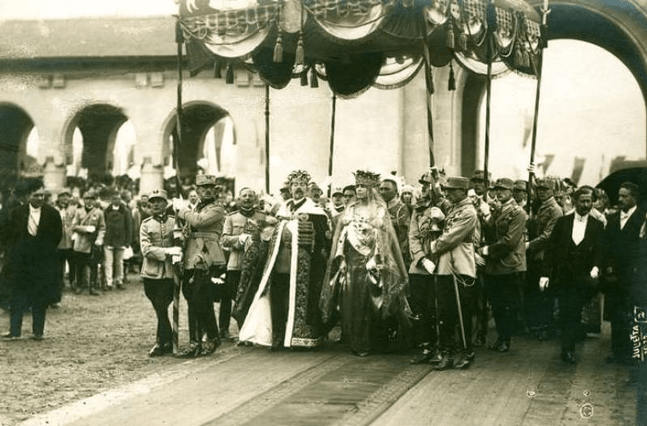 Centenarul Încoronării. Regii României Mari, sărbătoriți în orașul unde au avut reședințe de vară