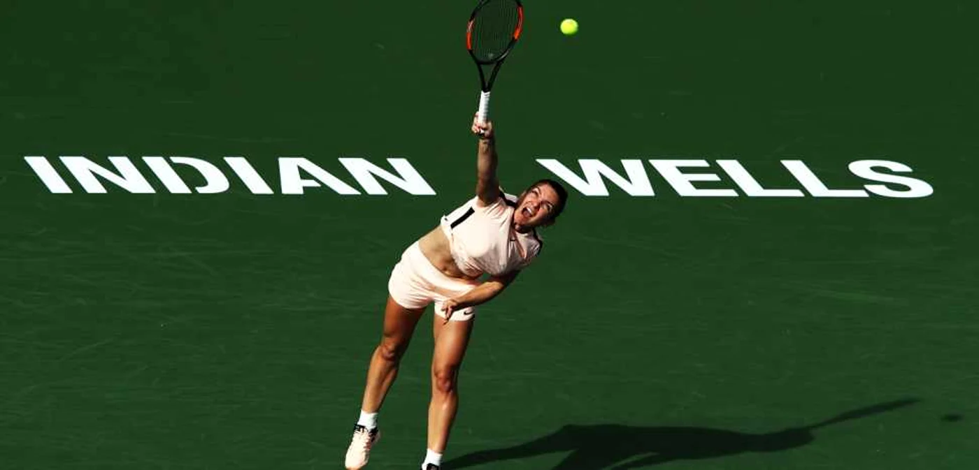 Simona Halep în meciul contra cehoaicei Kristyna Pliskova la turneul Indian Wells în California Statele Unite ale Americii FOTO Guliver / Getty images 