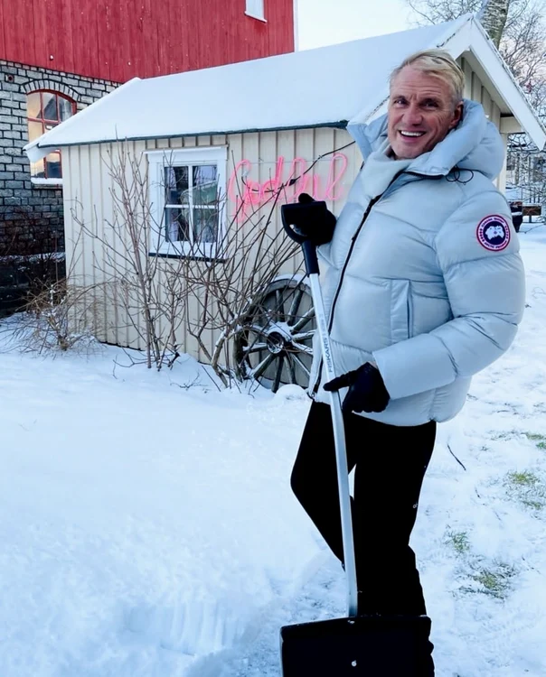 Dolph Lundgren s-a apucat să deszăpezească pentru a arde grăsimile - foto Instagram