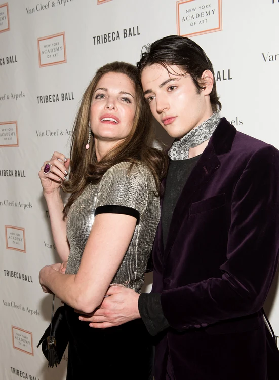 
    Harry părea să calce pe urmele mamei saleFoto: Getty Images  