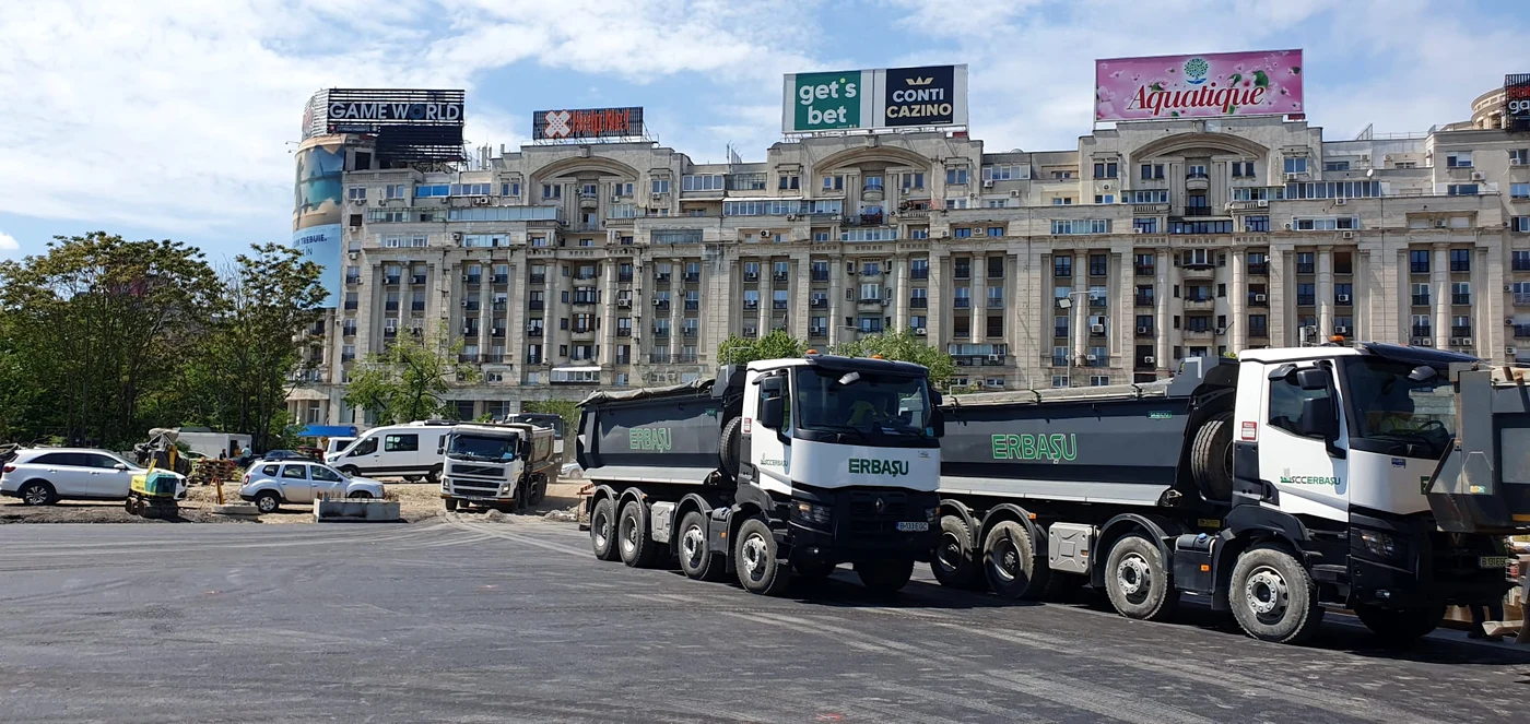 Camioane încărcate au testat noul planșeu de la Unirea